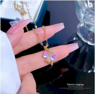 Titanium Steel Lucky Clover Chic Pendant Necklace Romantic Stainless Steel Gift for Women