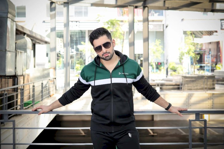 জ্যাকেট+ট্রাউজার 1 সেট Exclusive full set Tracksuit for Men And Women Code JK031